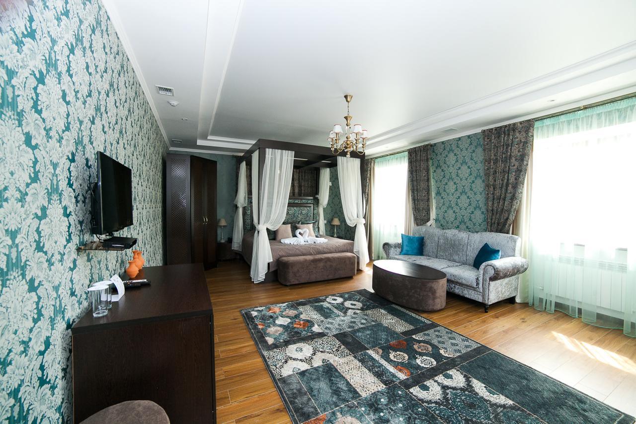 Park Hotel Караганда Экстерьер фото