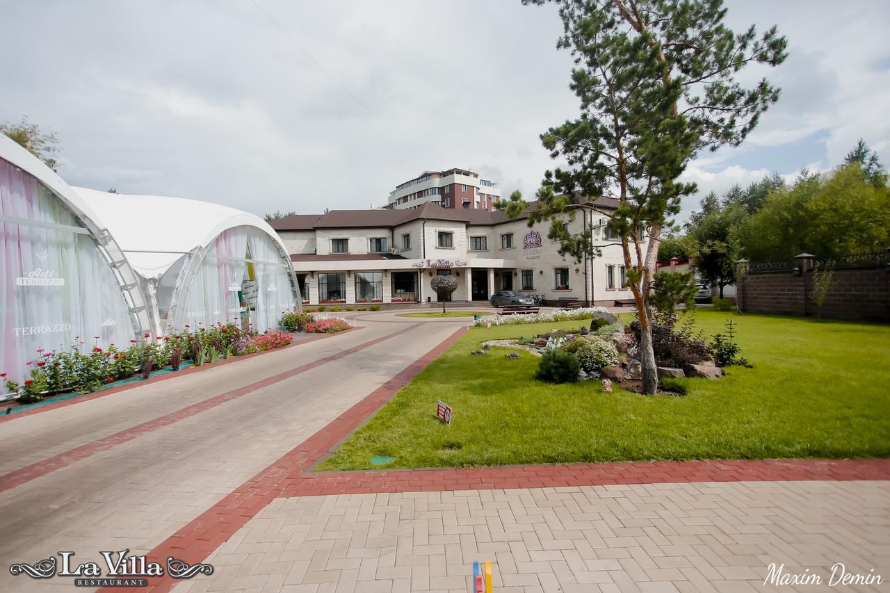 Park Hotel Караганда Экстерьер фото